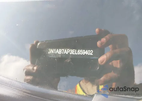 2014 Nissan Sentra Fe+ S/Fe+ Sv/S/Sl/Sr/Sv from USA, damaged, VIN 3N1AB7AP3EL659402